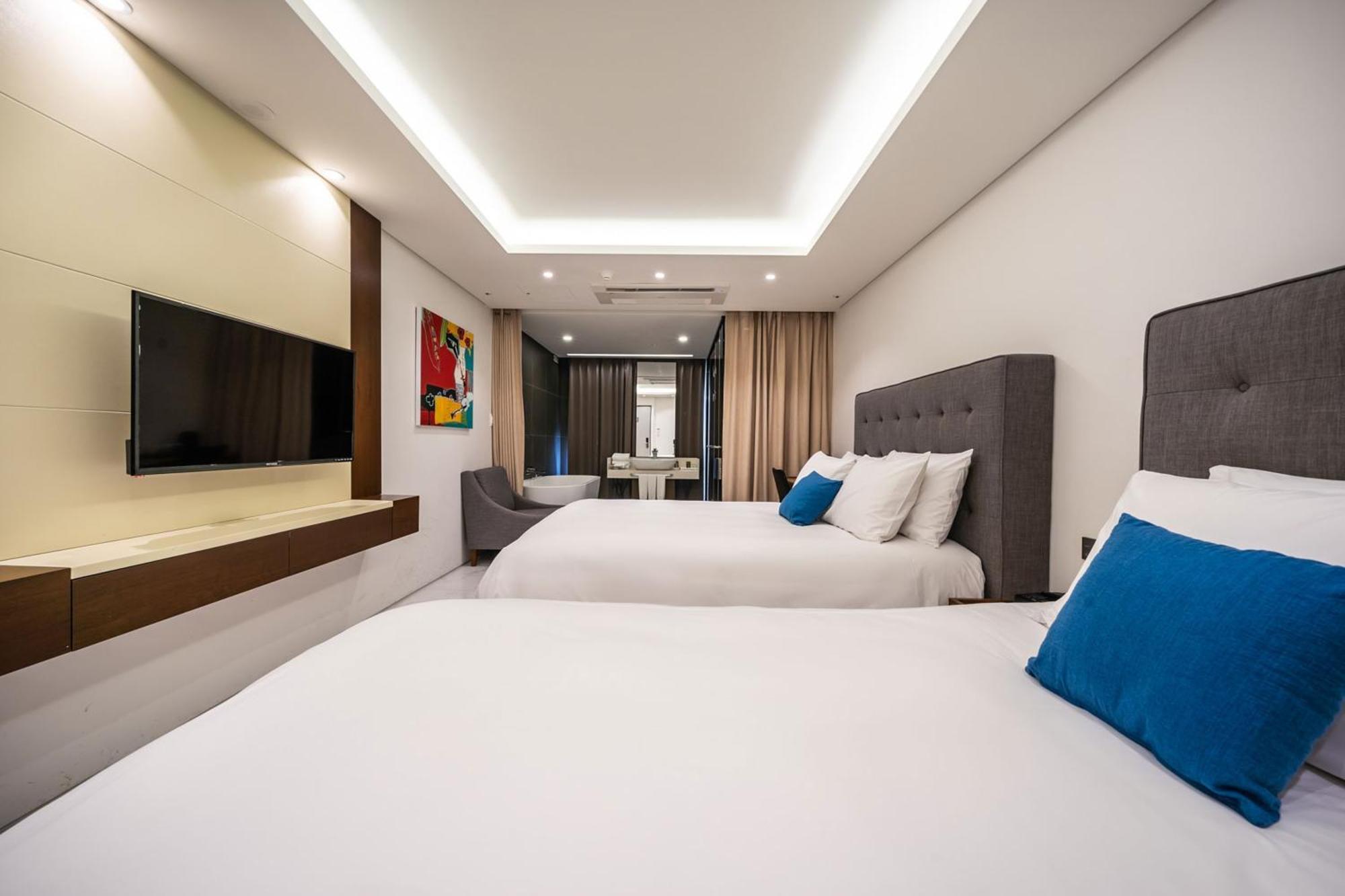 Sweet May Seogwipo Hotel Eksteriør bilde